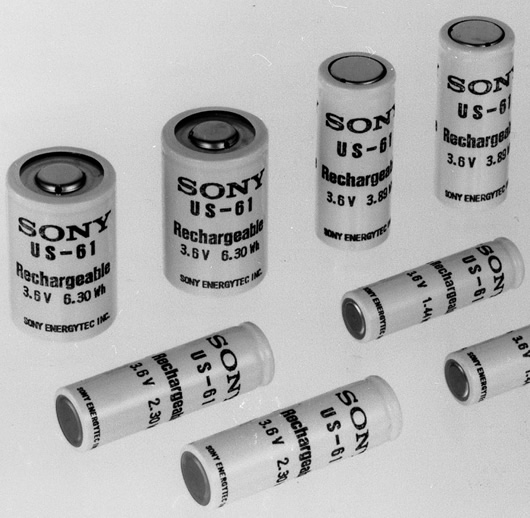 Первые литий-ионные батарейки Sony
