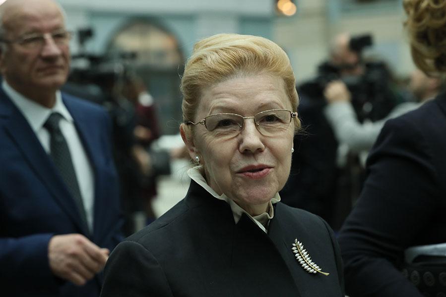 Елена Мизулина