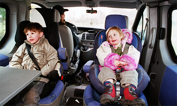 В Госдуме предложили изменить правила перевозки детей в автомобиле