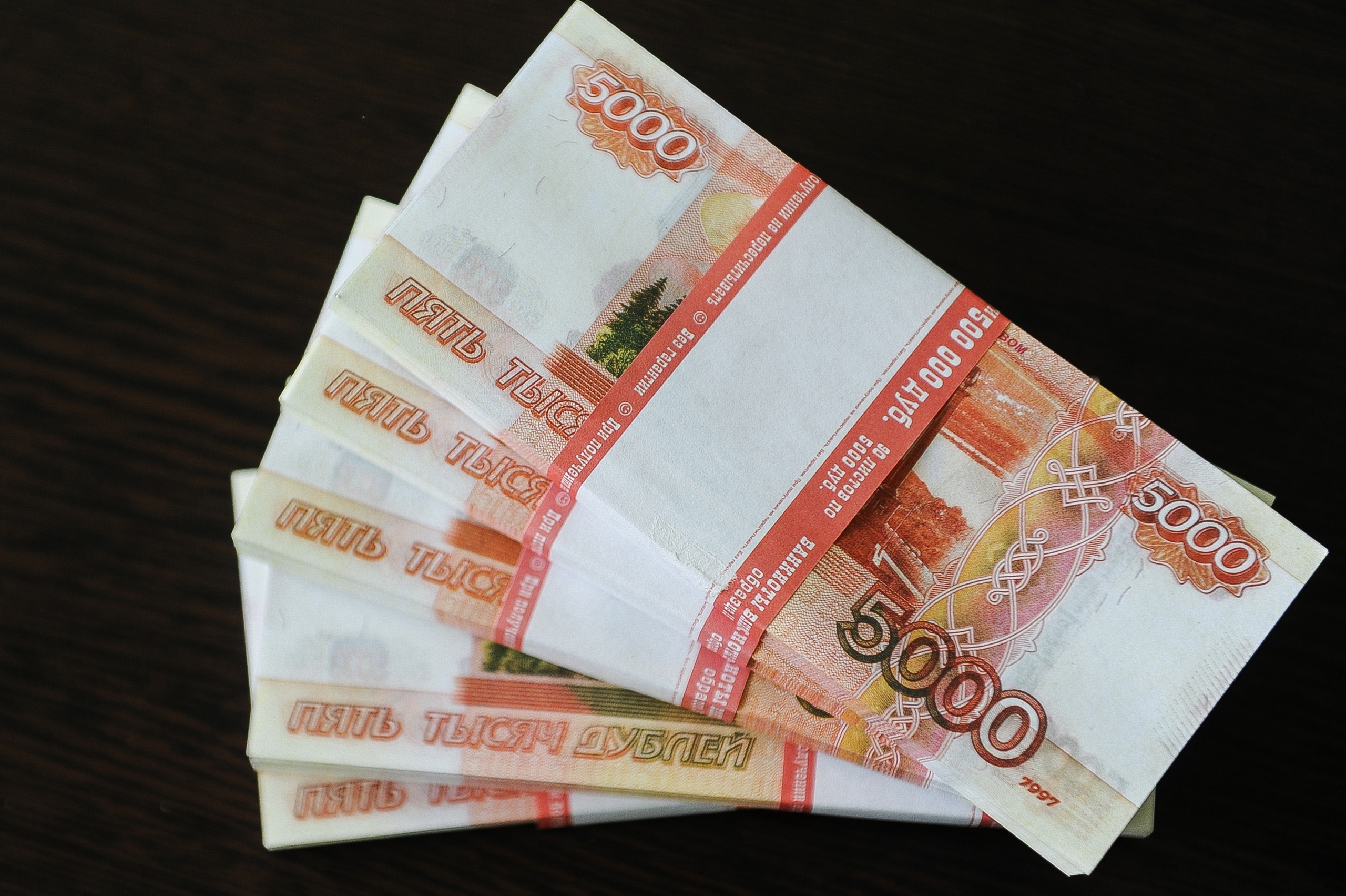 По оценкам ФАС, общая сумма вероятных хищений на сегодняшний день может составлять порядка миллиарда рублей.