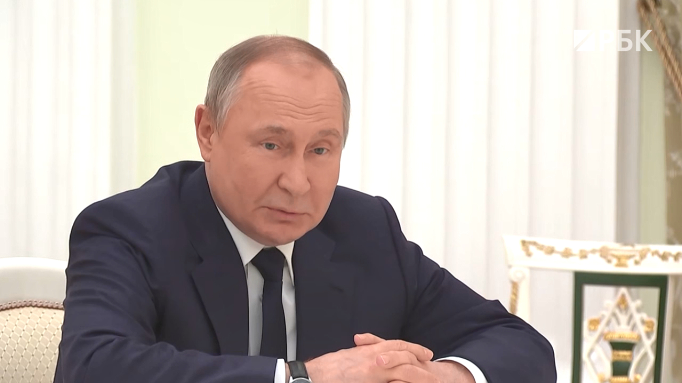 Путин назвал странными заявления об исключительности некоторых стран