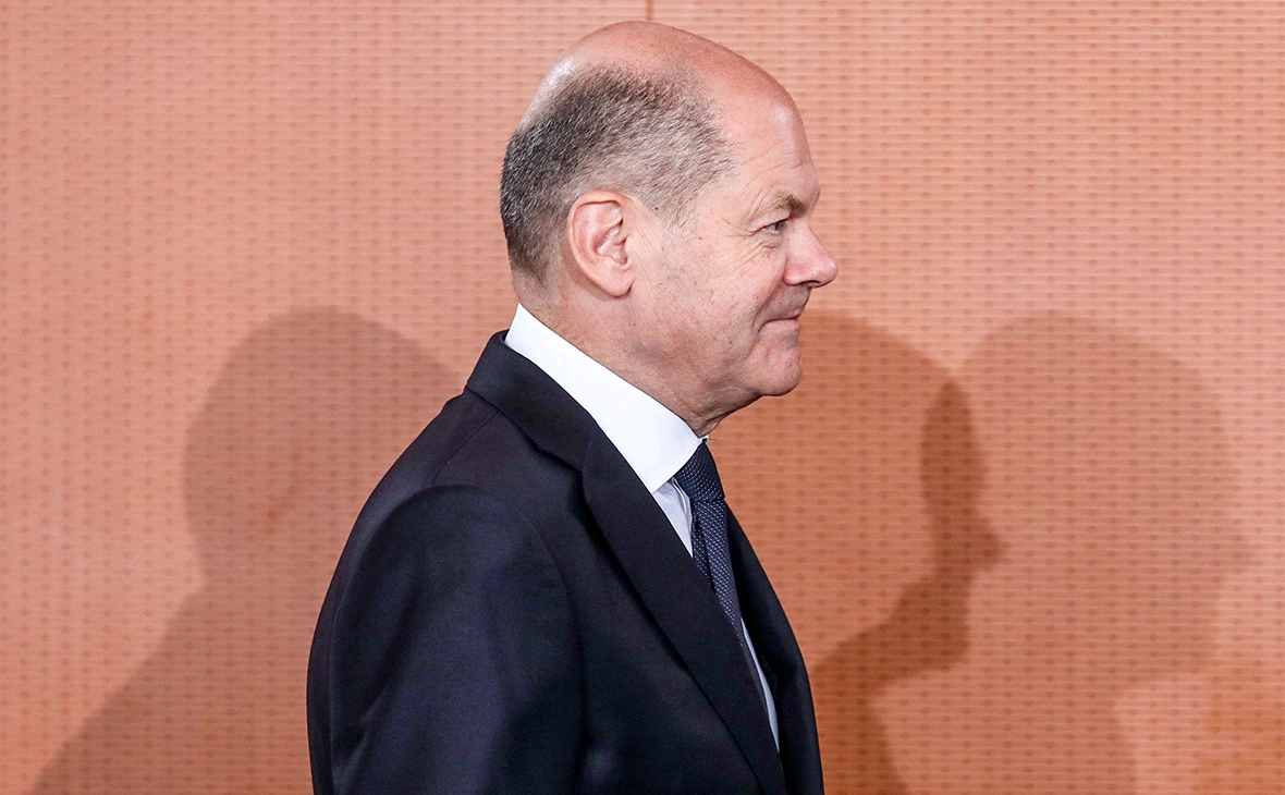 Omer Messinger / Getty Images