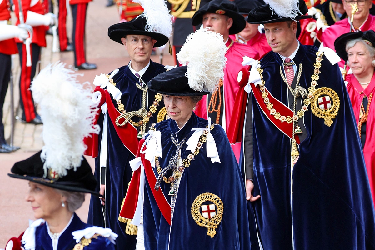 <p>Биргитта, герцогиня Глостерская, принц Эдвард, принцесса Анна и принц Уильям на службе в честь Ордена Подвязки в Виндзоре, 17 июня 2024 года</p>