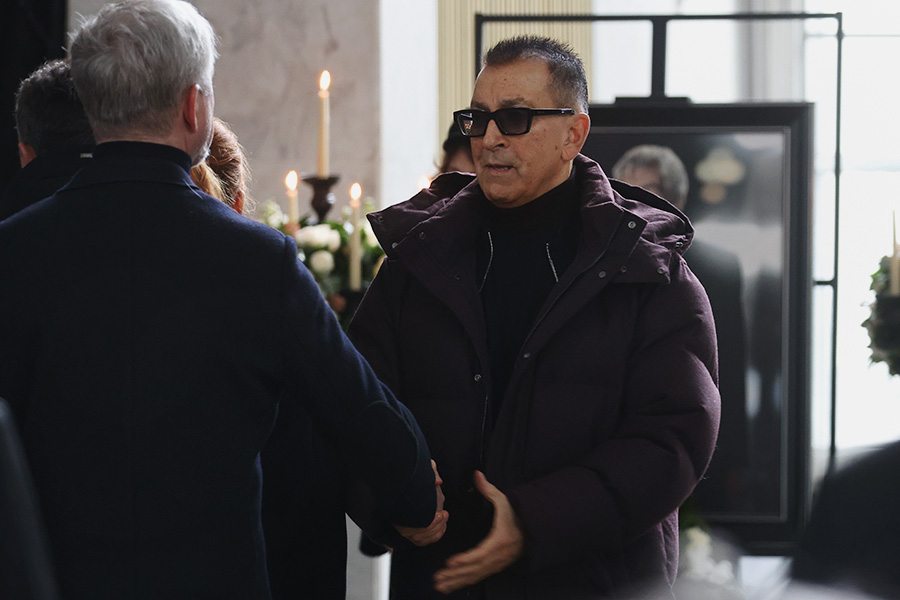 Певец Александр Буйнов