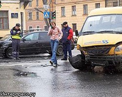 ДТП с участием двух маршруток в Петербурге: есть жертвы