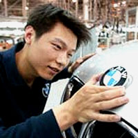 BMW опроверг информацию о покупке акций Brilliance