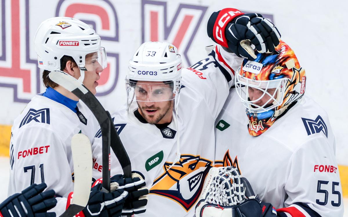 «Металлург» вернулся на первое место в Восточной конференции КХЛ
