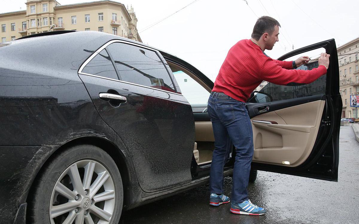 Эти машины начнут штрафовать за тонировку с 9 января. Подробности
