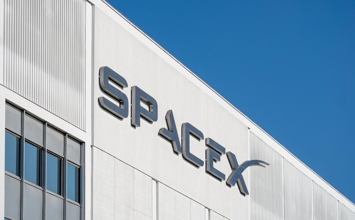 Первичное размещение SpaceX привлекло миллиарды от ближневос