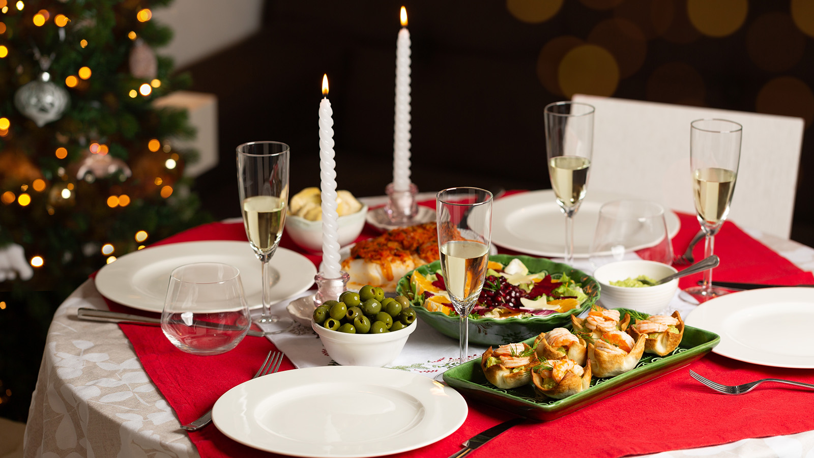 Идеи для новогоднего стола стали самым популярным запросом в соцсетях
