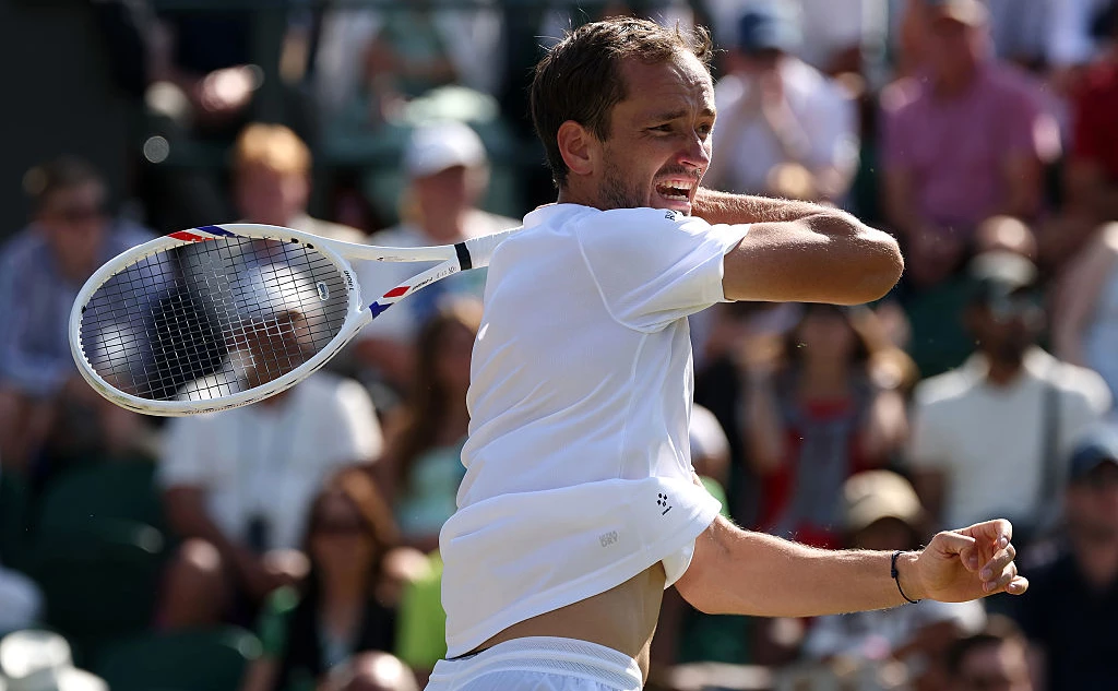 Matthew Stockman / Getty Images