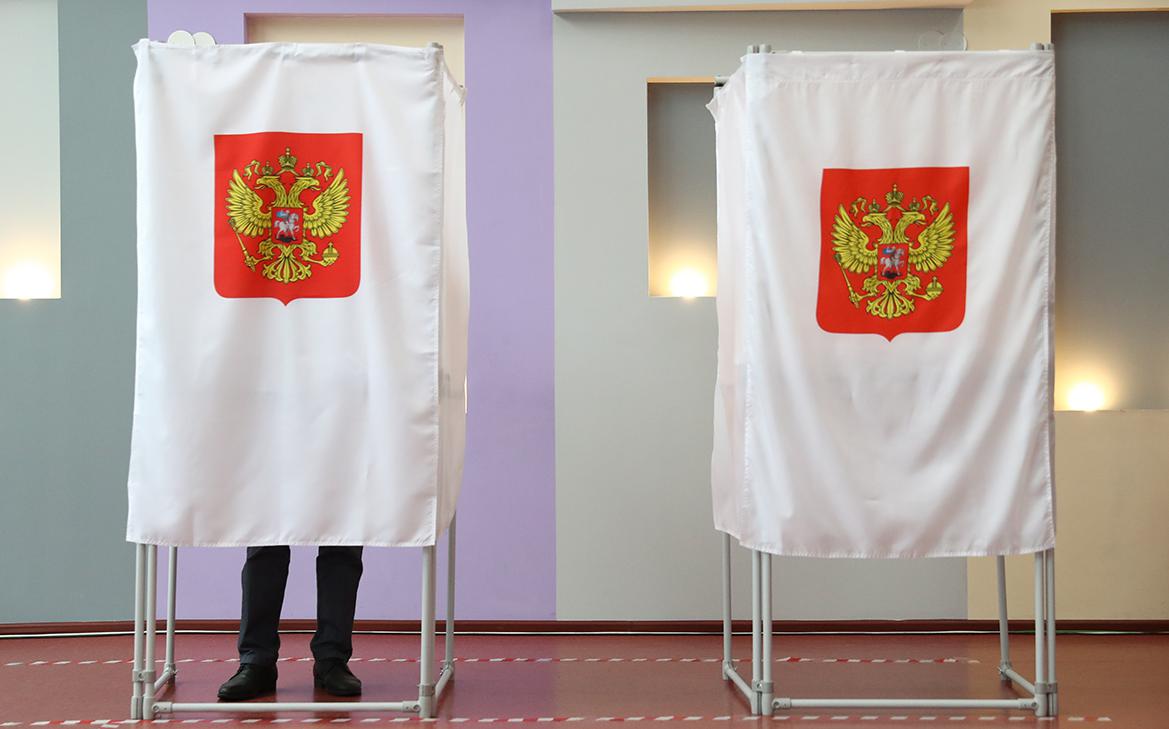 Путин подписал закон о запрете иноагентам избираться на всех выборах