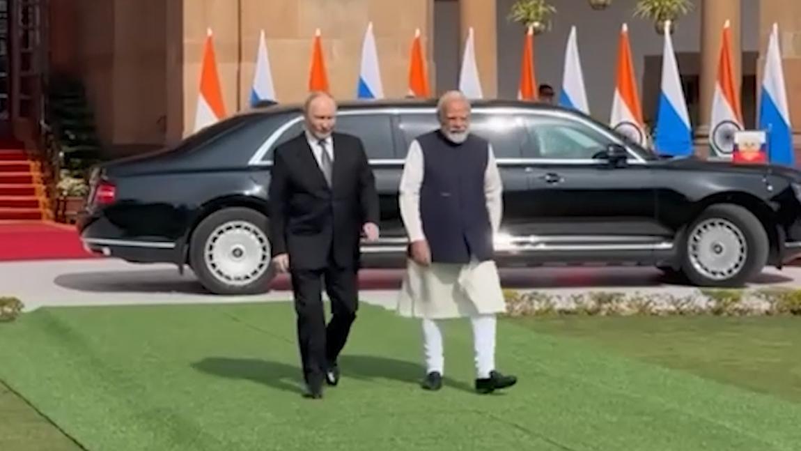 Путин поблагодарил Моди за ужин и беседу с глазу на глаз