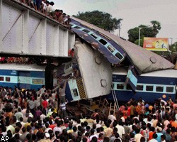 Власти Индии накажут виновных в столкновении поездов в Западной Бенгалии