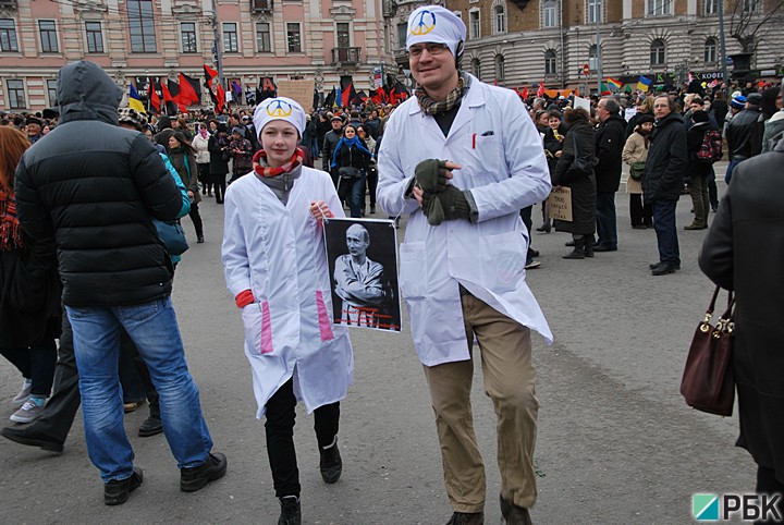 "Марш мира" в Москве против военного вмешательства России в Крыму