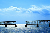 В 2003 году будет сдана в эксплуатацию первая очередь моста через реку Енисей