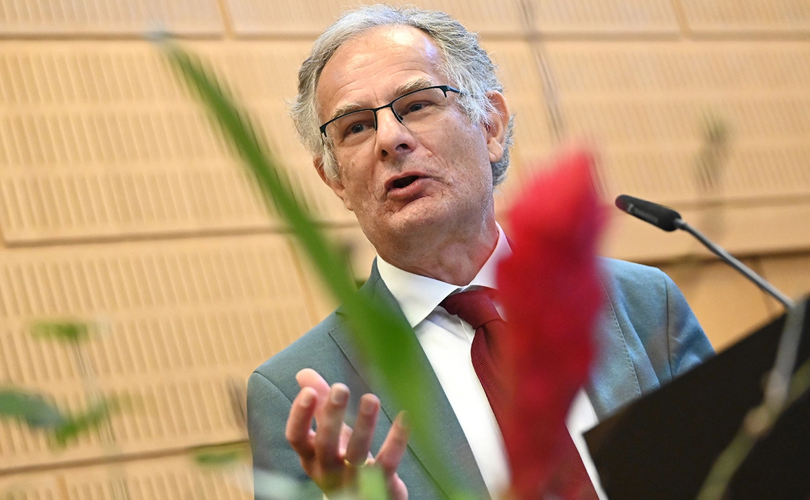 Elisa Schu / dpa / Global Look Press