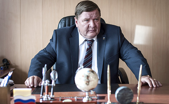 Актер Роман Мадянов в роли мэра города Прибрежный на съемках фильма  «Левиафан»