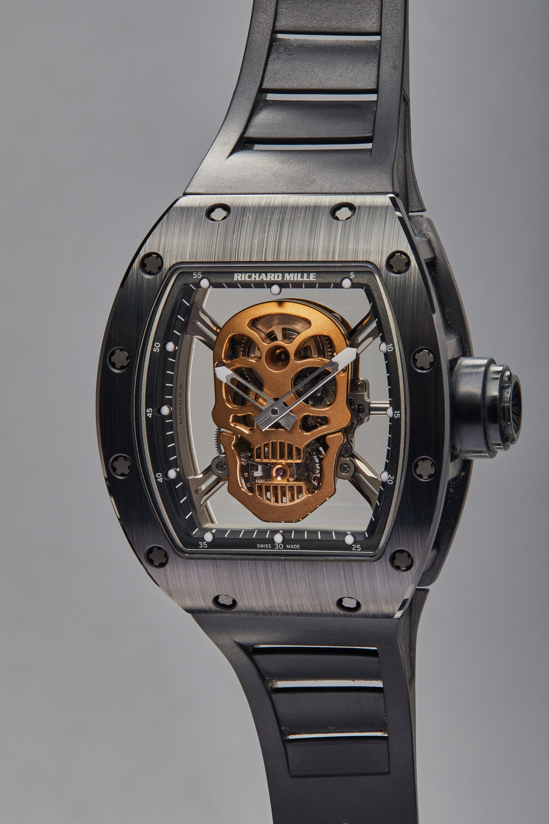 Часы Skull,&nbsp;Richard Mille. Эстимейт&nbsp;$350&ndash;700 тыс.