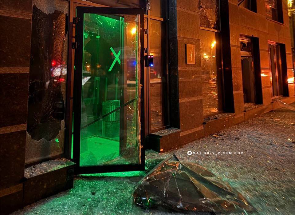Фото