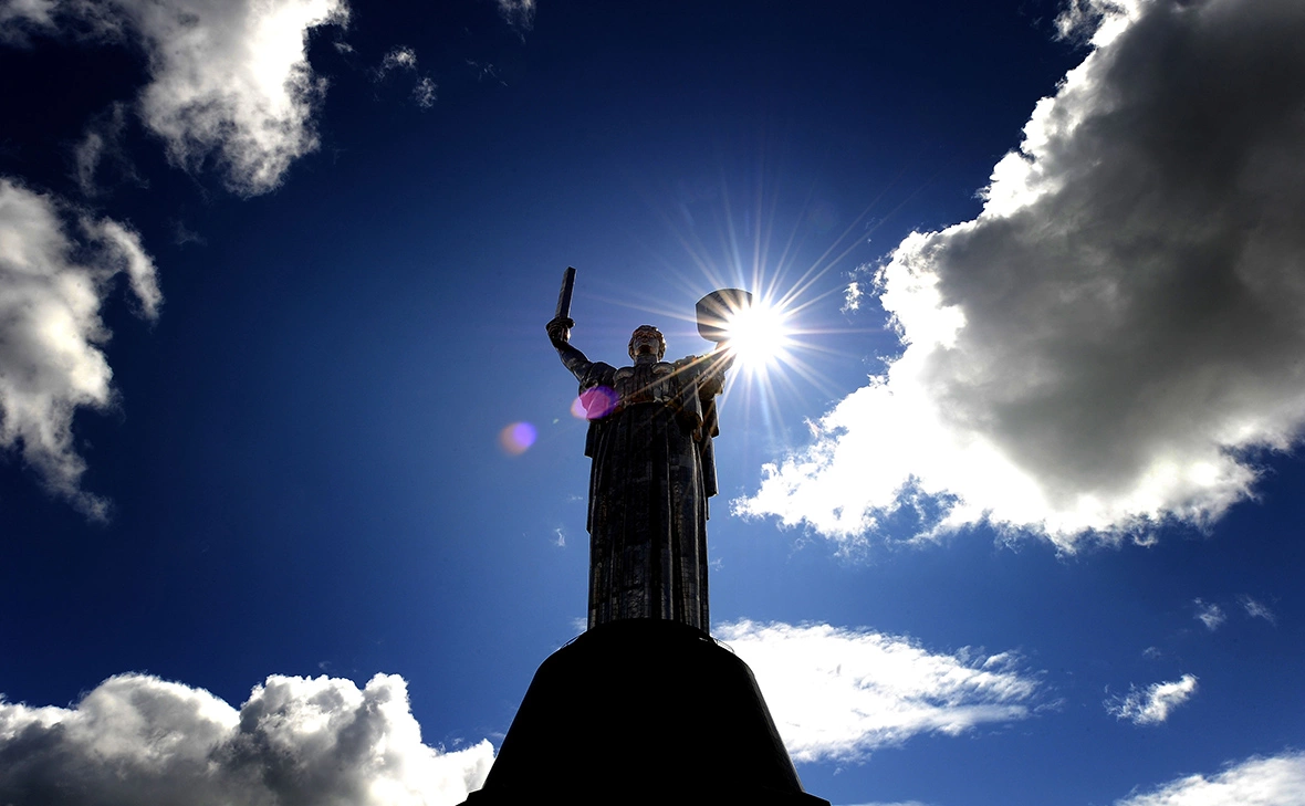 Laurence Griffiths / Getty Images