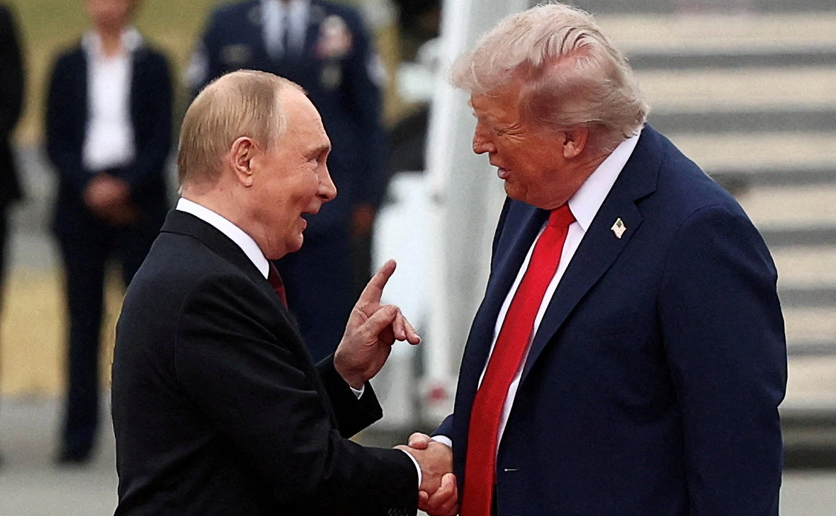 Kevin Lamarque / Reuters