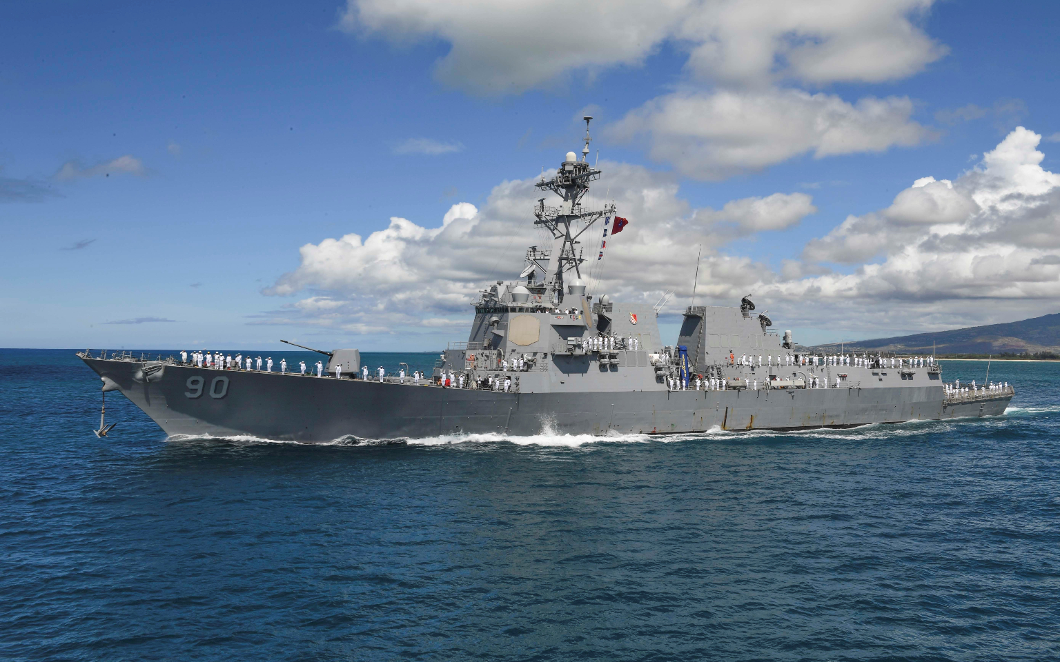 В ВМС США назвали ложным заявление России о нарушении границы эсминцем