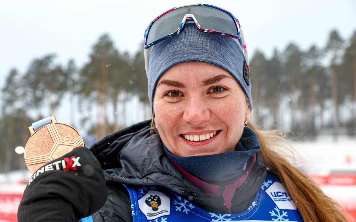 Биатлонистка Сливко выиграла спринтерскую гонку на чемпионате России