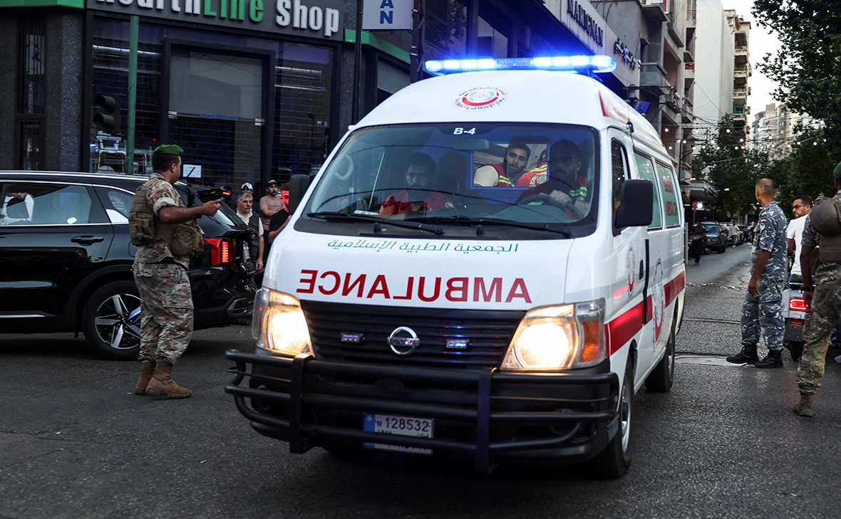 Mohamed Azakir / Reuters