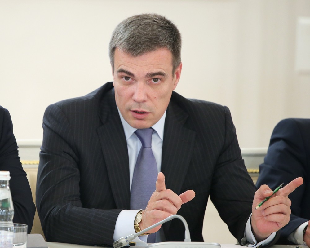 Министр по делам Крыма Олег Савельев