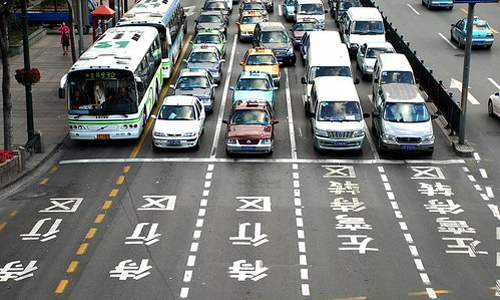 Пекин обогнал Москву по числу зарегистрированных автомобилей