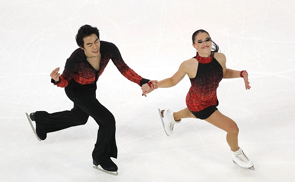 Matthew Stockman / Getty Images 