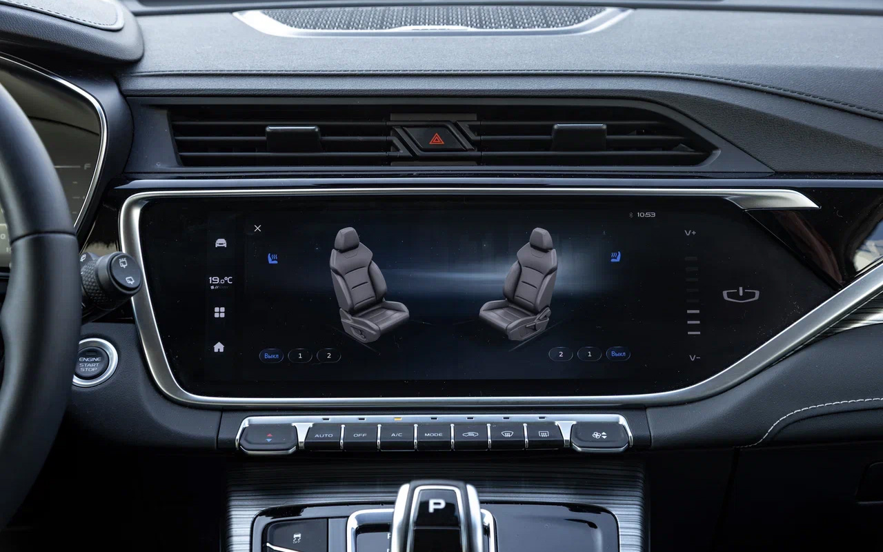 Активация подогревов в Belgee X70 реализована через экран. Решение раздражающее и неудобное