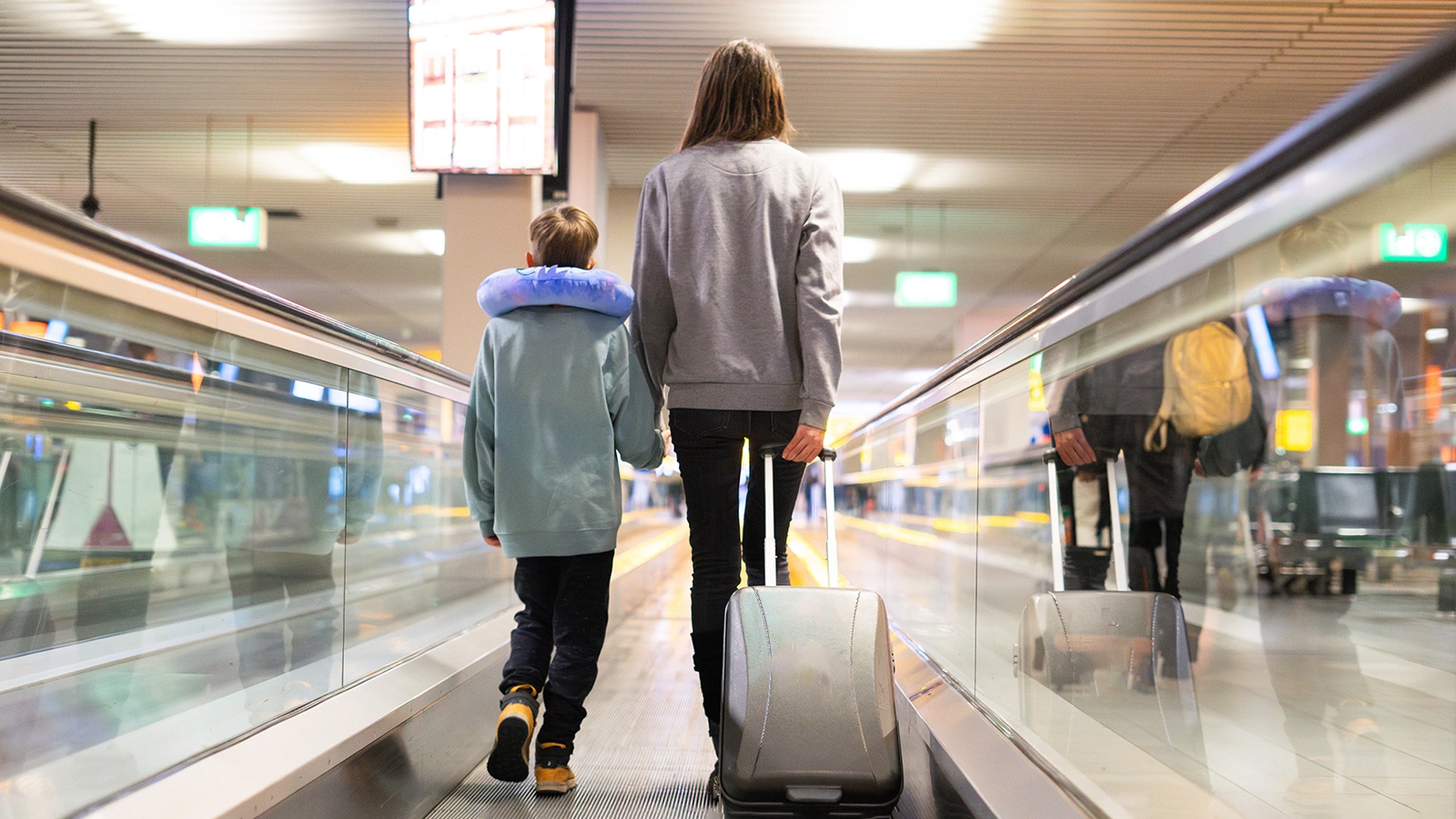 В Госдуме заявили о запрете на выезд детей без загранпаспорта с 2026 года