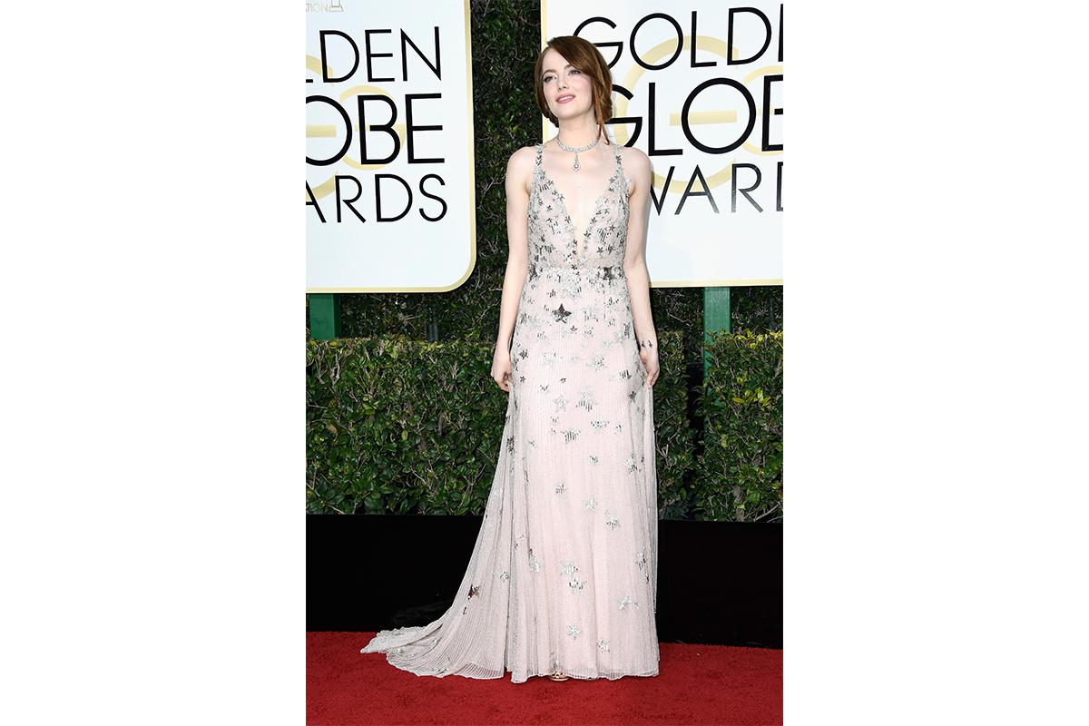 Эмма Стоун в платье от Valentino на 74-й ежегодной церемонии вручения премии «Золотой глобус», январь 2017 года