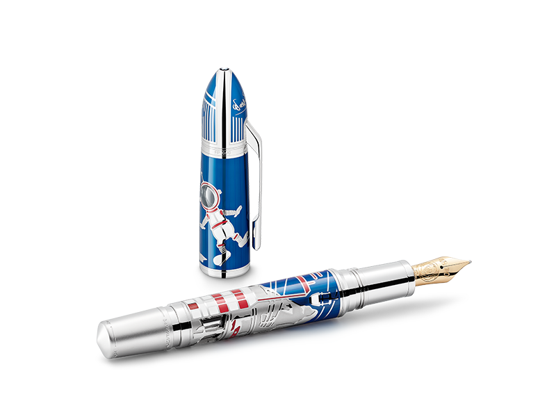 Перьевая ручка Great Characters Walt Disney Artisan Edition 90, Montblanc, 2 568 500 руб. (Столешников переулок, 14)