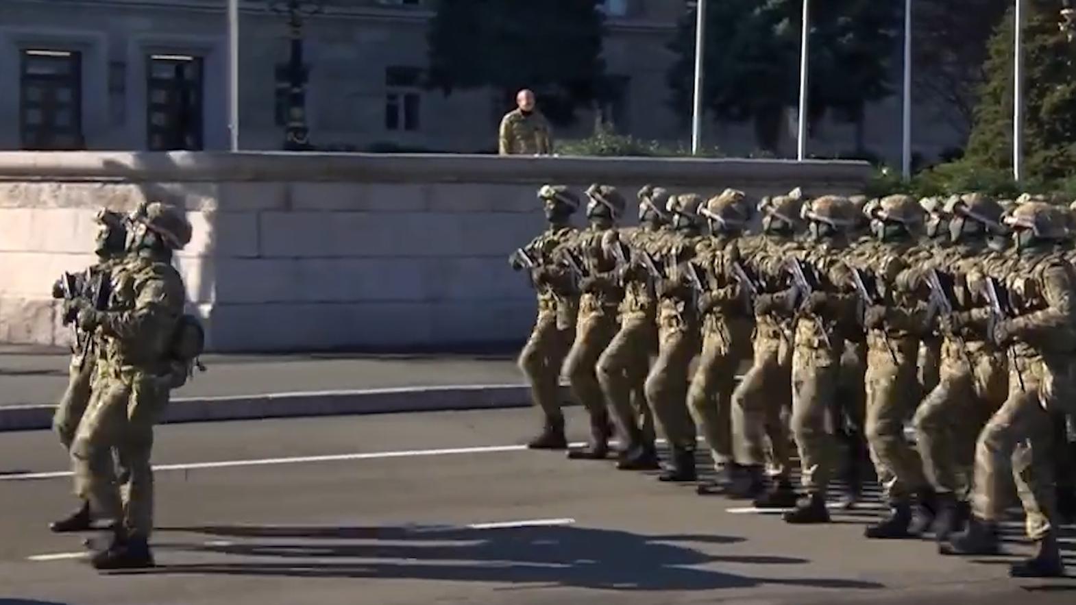 Азербайджан провел в бывшем Степанакерте парад победы. Видео
