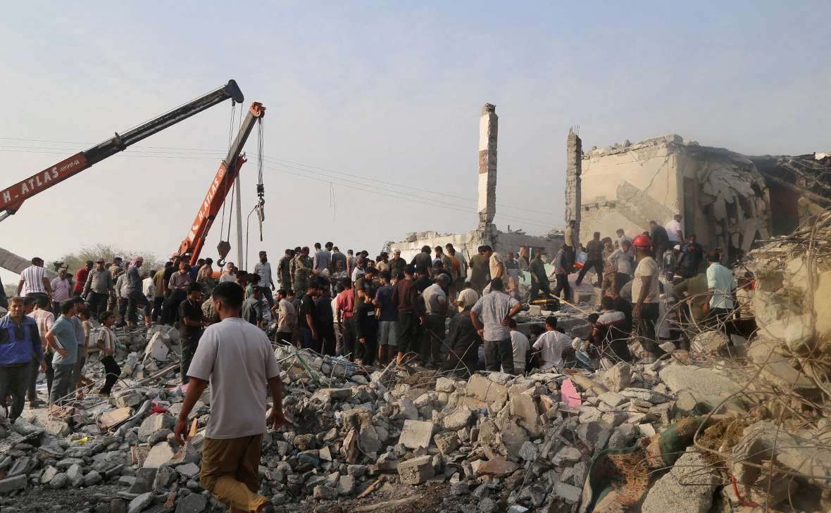 Abbas Zakeri / Mehr News / West Asia News Agency / Reuters