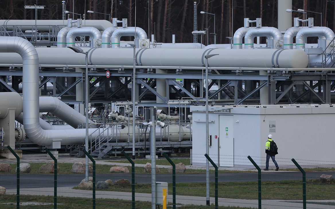 Reuters узнал о консультациях Nord Stream 2 о банкротстве из-за санкций
