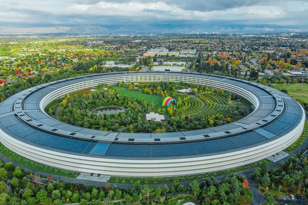 Штаб-квартира Apple в Купертино, Калифорния