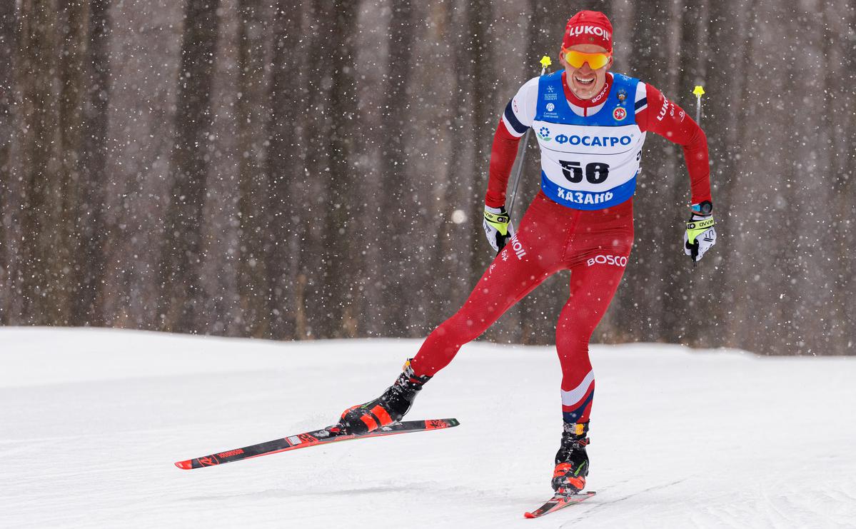 Александр Большунов