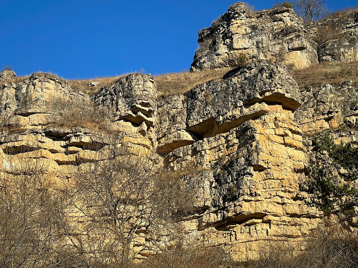 Аликоновское ущелье