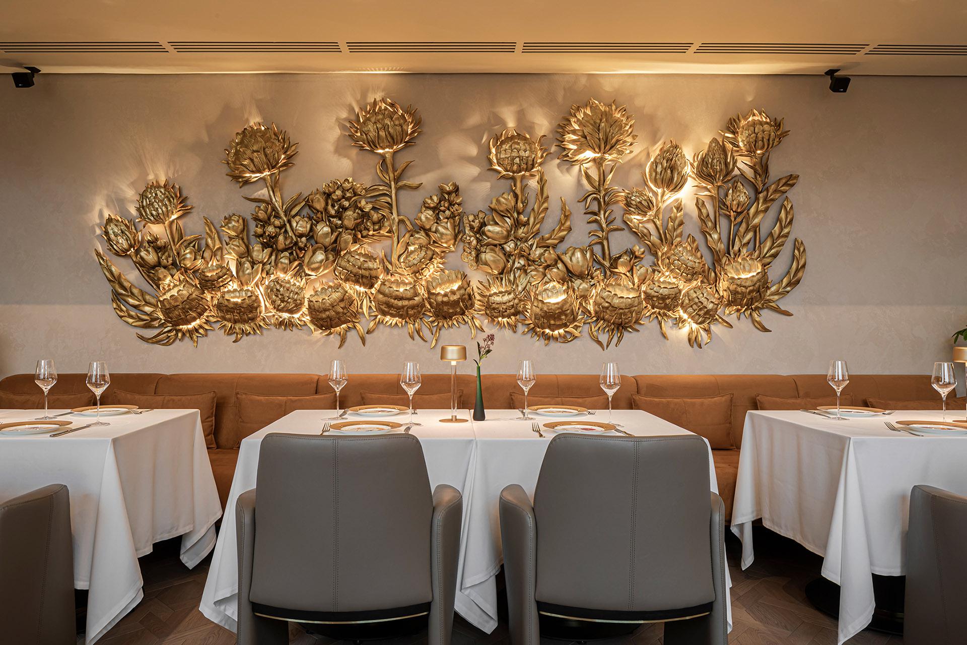 Интерьер ресторана &laquo;Поле&raquo;