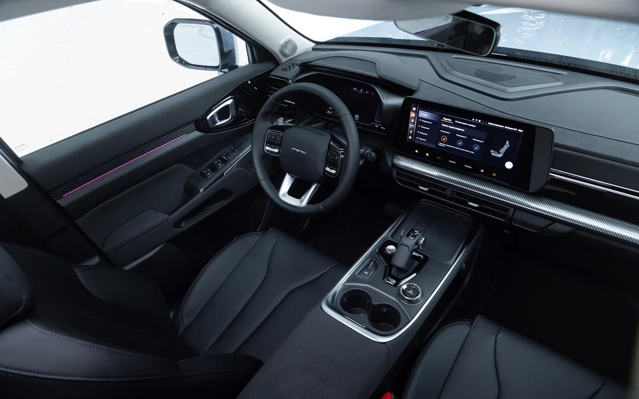 Новый руль в&nbsp;Haval H3 взял на себя функцию по управлению круиз-контролем. Теперь намного удобнее