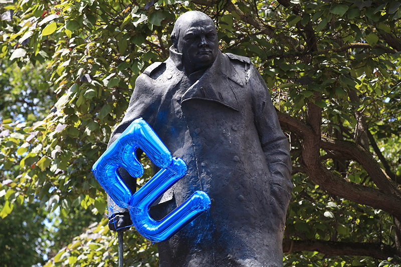 Памятник Уинстону Черчиллю&nbsp;в Лондоне


