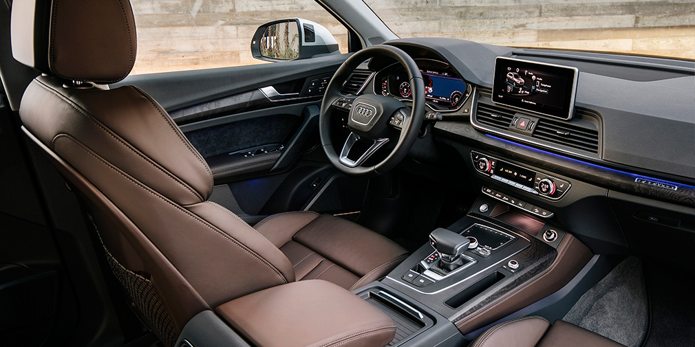 Audi назвала российские цены на Q5 нового поколения