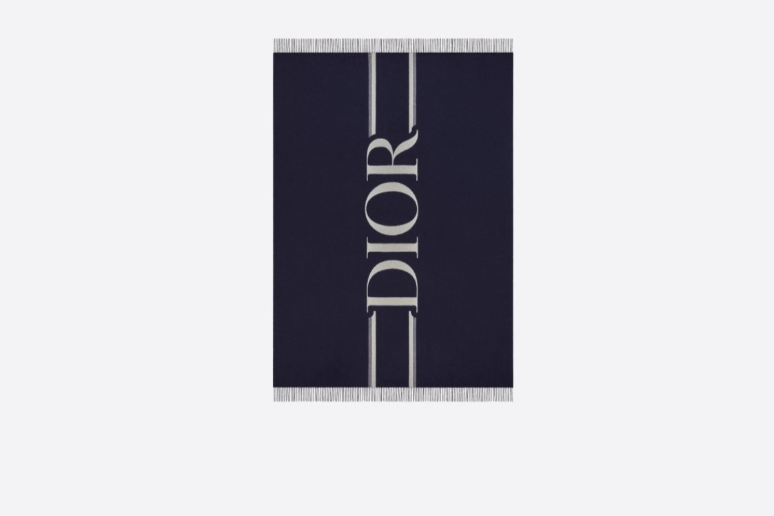 Плед Dior, 125&nbsp;000 руб. (Dior)