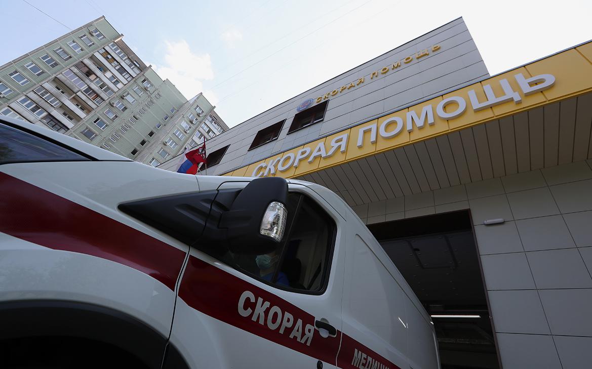 Разбившийся в торговом центре в Москве мальчик сбежал из детского сада