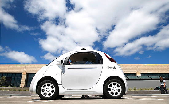 Беспилотный автомобиль компании Google


