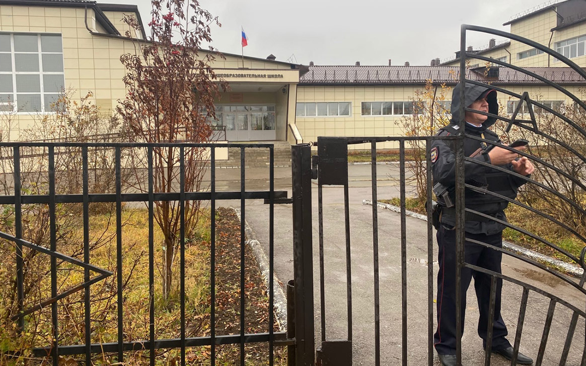 СК возбудил дело после стрельбы в пермской школе